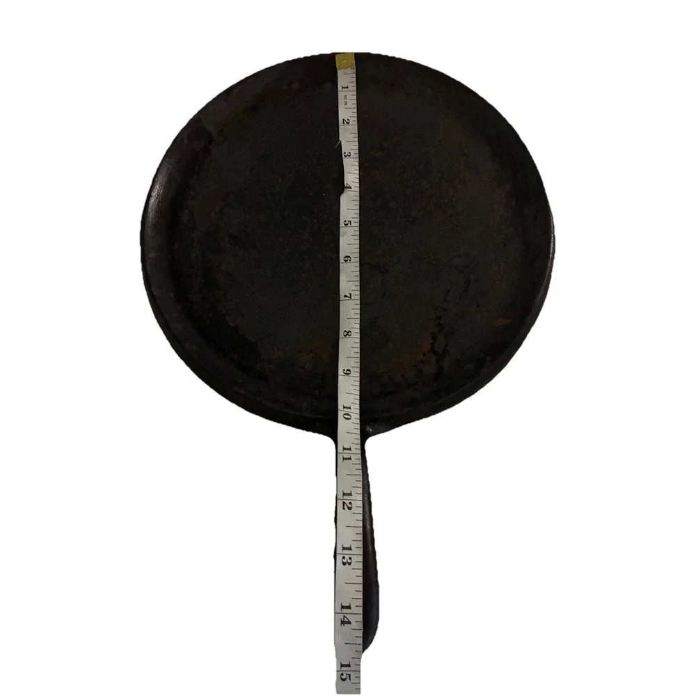 Vintage Cast Iron Round 10 1/4
